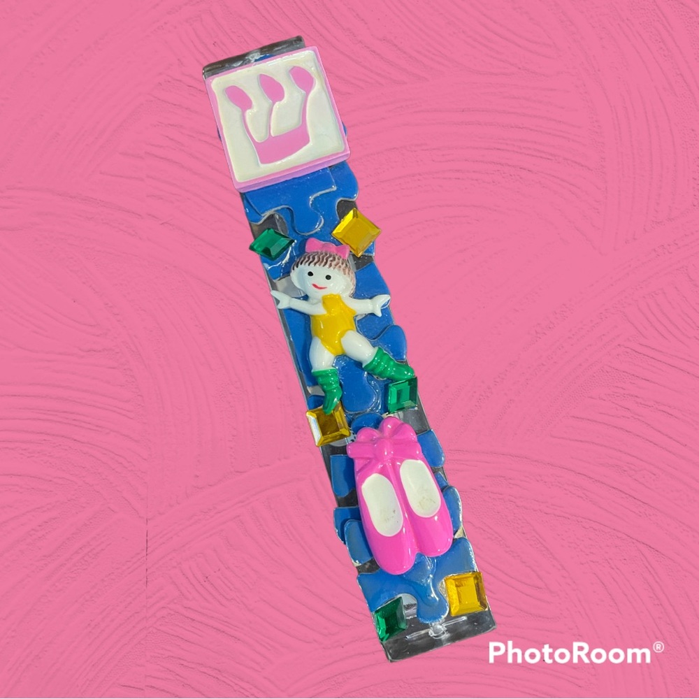 Mezuzah - Ballerina